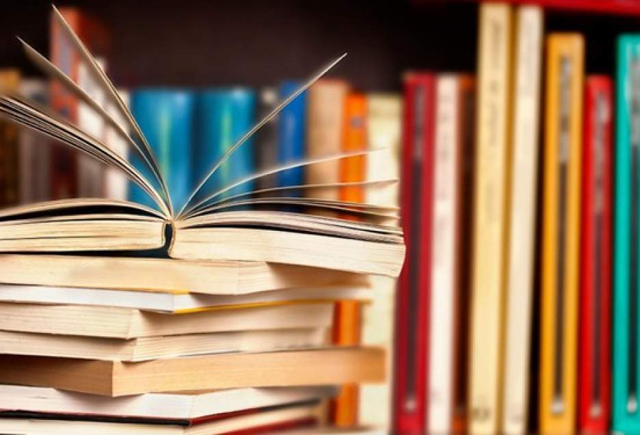 مسابقه کتاب خوانی کتاب «تنها؛ زیر باران» برگزار می شود
