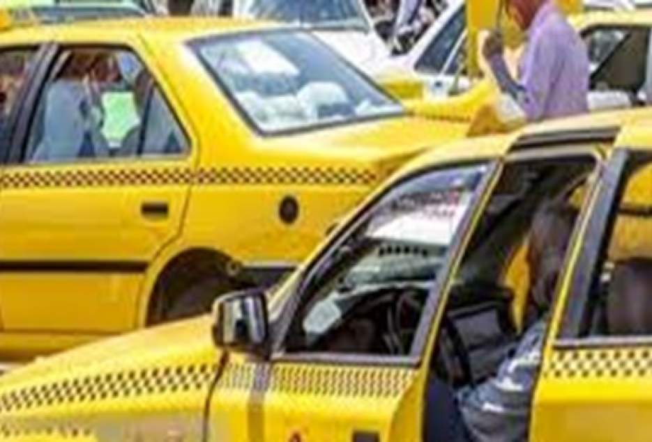 ۶۷۵ تاکسی در قم به سیستم پرداخت الکترونیکی مجهز می‌شوند