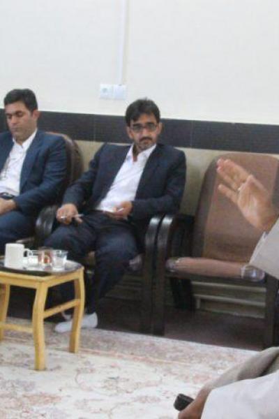 گزارش عکسی دیدار اعضای شورای شهر کوهدشت با اساتید حوزه علمیه باقرالعلوم