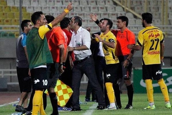 دسته گلی که فوتبال پایتخت با دست سیاسیون به آب داد