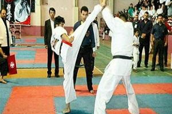 ۲ مدال لیگ ایران حاصل درخشش کاراته کا های شهر قم