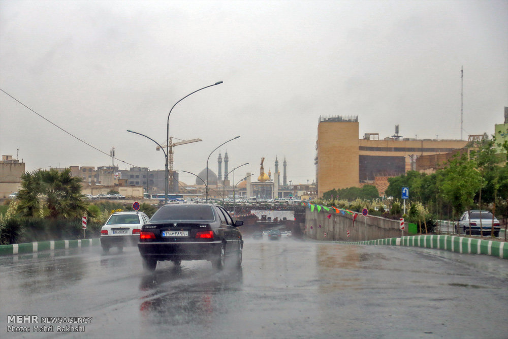 بارش پراکنده باران طی روز پنج‌شنبه در قم/ وزش باد نسبتا شدید – پایگاه خبری شهرکریمه | اخبار ایران و جهان