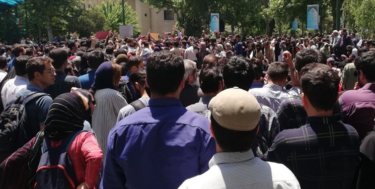روایت مسئول بسیج دانشگاه تهران از اتفاقات امروز این دانشگاه