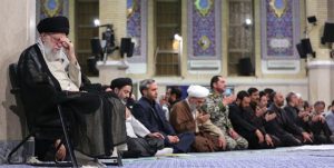 دومین روز مراسم سوگواری امیر مؤمنان در حسینیه امام خمینی(ره) برگزار شد