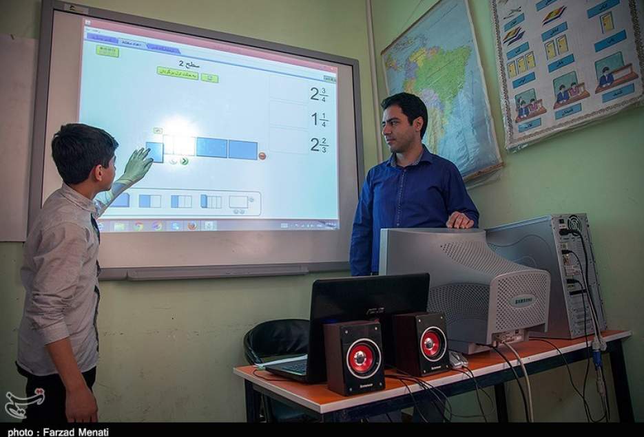 شهرکریمه – هوشمندسازی مدارس استان قم با رشد ۴۰ درصدی روبه‌رو شده است