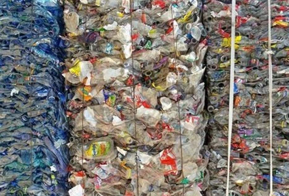 شهرکریمه – ایران جزء ۱۰ کشور نخست تولیدکننده پلاستیک در جهان است