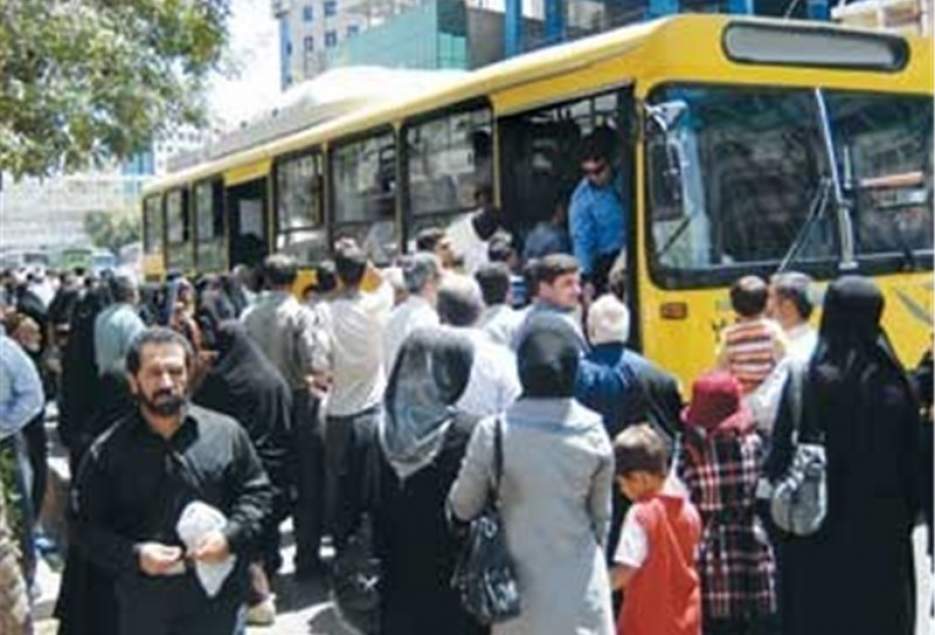 شهرکریمه – ۳۵۰ اتوبوس و مینی‌بوس غیرمجاز در قم مشکلاتی را برای مردم ایجاد کرده‌ است