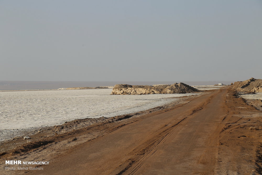 برداشت مداربسته از دریاچه نمک قم تنها روش موردتأیید محیط زیست است – پایگاه خبری شهرکریمه | اخبار ایران و جهان
