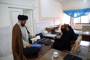 ثبت نام یازدهمین دوره انتخابات مجلس شورای اسلامی در قم