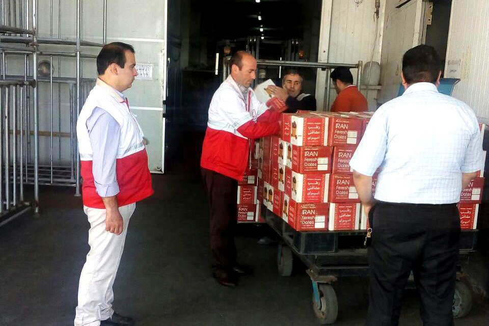 بسته‌های غذایی ۷۲ ساعته در انبارهای هلال احمر قم ذخیره شد – پایگاه خبری شهرکریمه | اخبار ایران و جهان