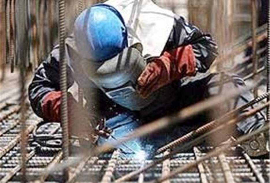 شهرکریمه – کارگران ساختمانی قم شناسنامه‌دار می‌شوند