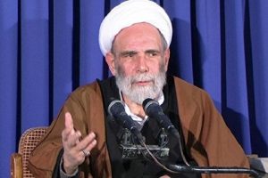 هشدار آقامجتبی تهرانی در خصوص تخریب شخصیت امام توسط دشمنان
