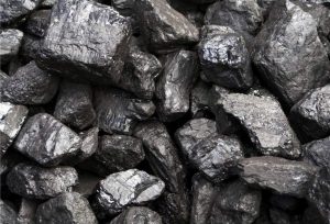 شهرکریمه – وضعیت نابه‌سامان چاه‌های ذغال در قم/ پراکندگی چاه‌ها برای مردم آزاردهنده است