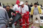 رهاسازی ۲ مصدوم حادثه انحراف خودرو توسط نجاتگران هلال احمر دستجرد