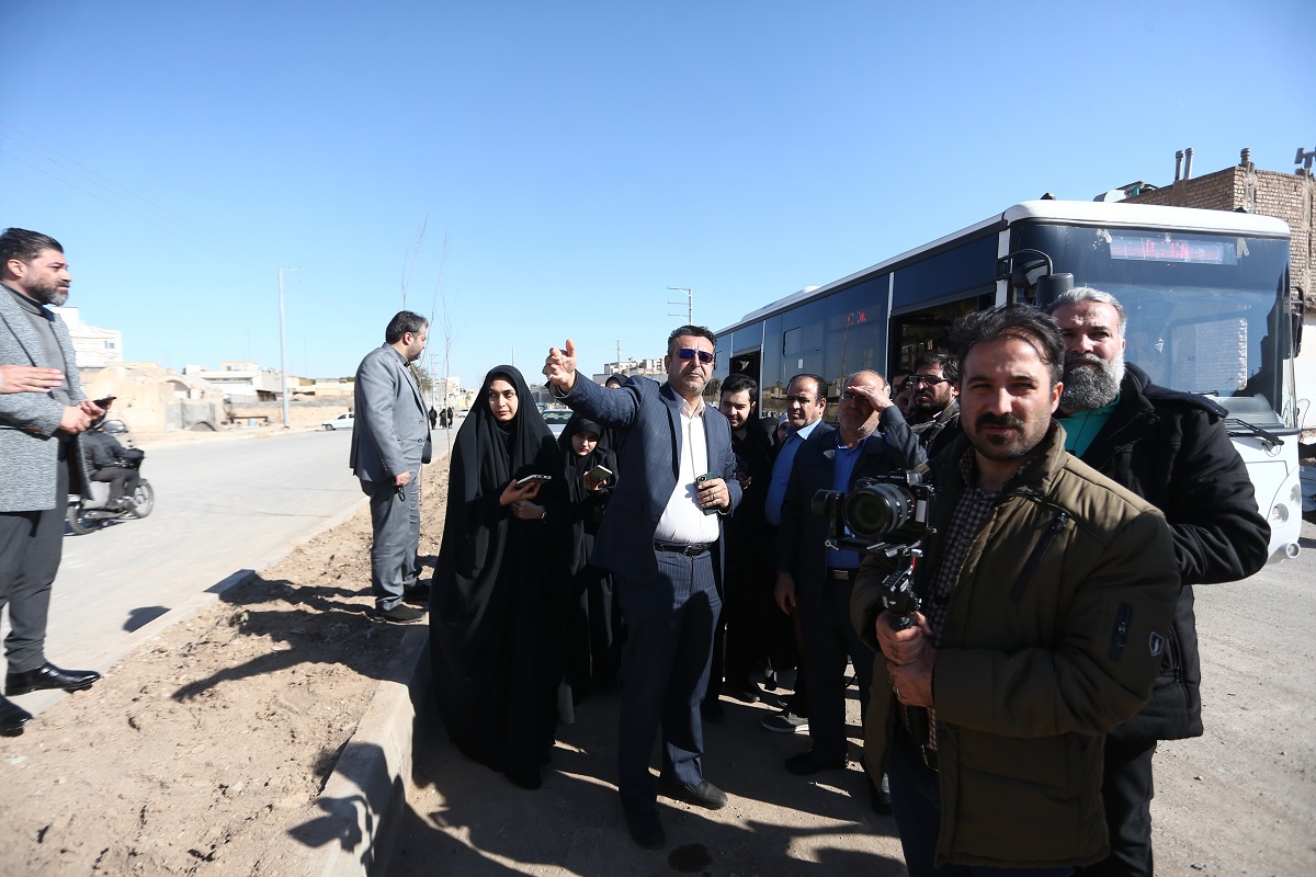 پیامد افتتاح ناقص پروژه عماریاسر بروز اختلال ترافیکی در خیابان شهیدان فاطمی